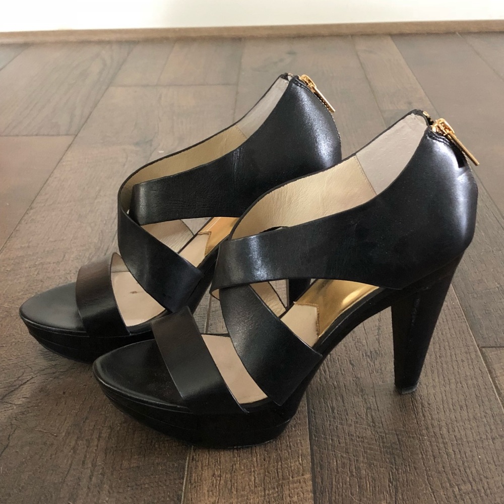 Michael Kors Pumps